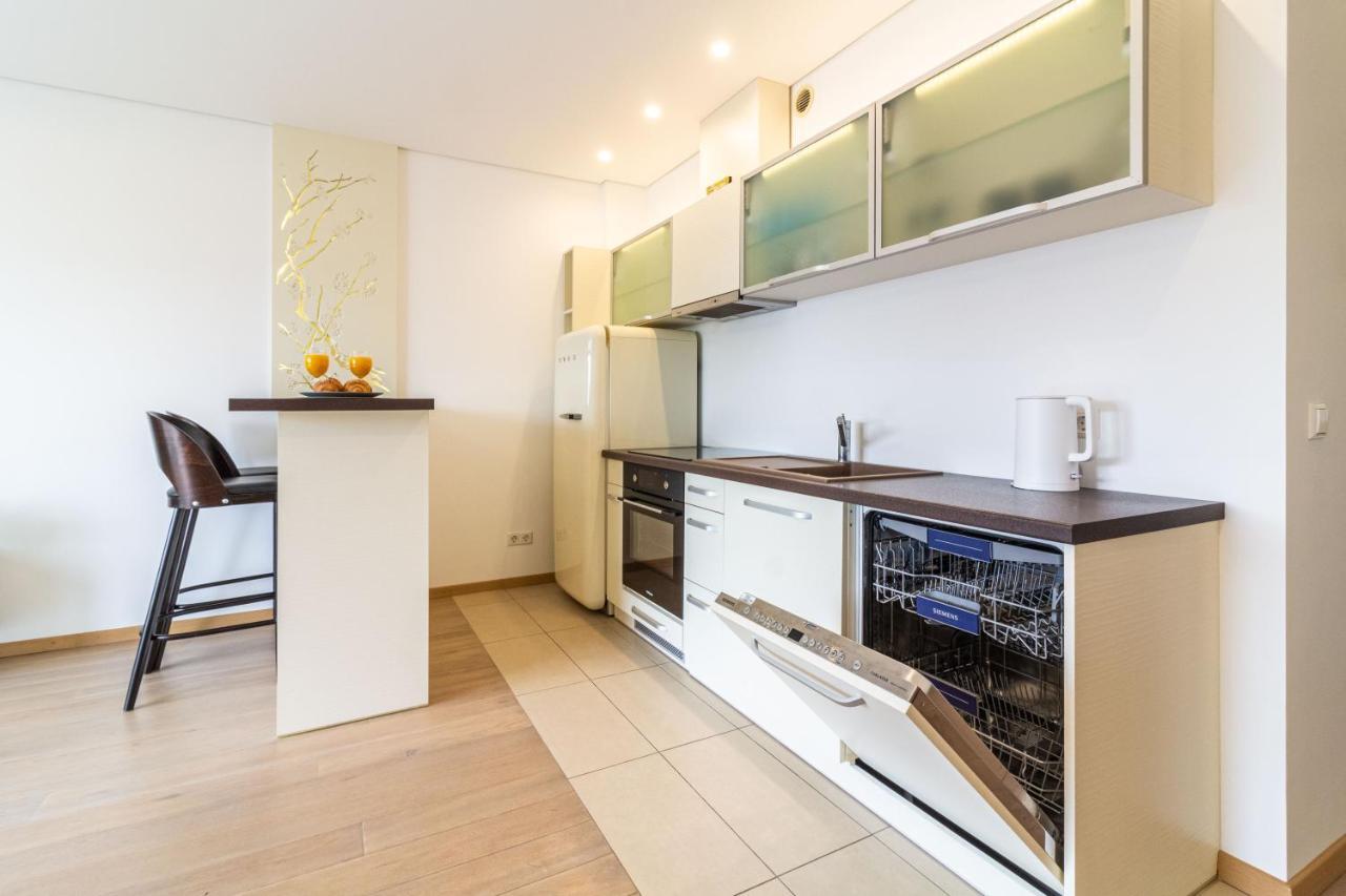 Cohost I Sunny Center Apt, Covered Parking, Balcony & Self Check-In Kowno Zewnętrze zdjęcie