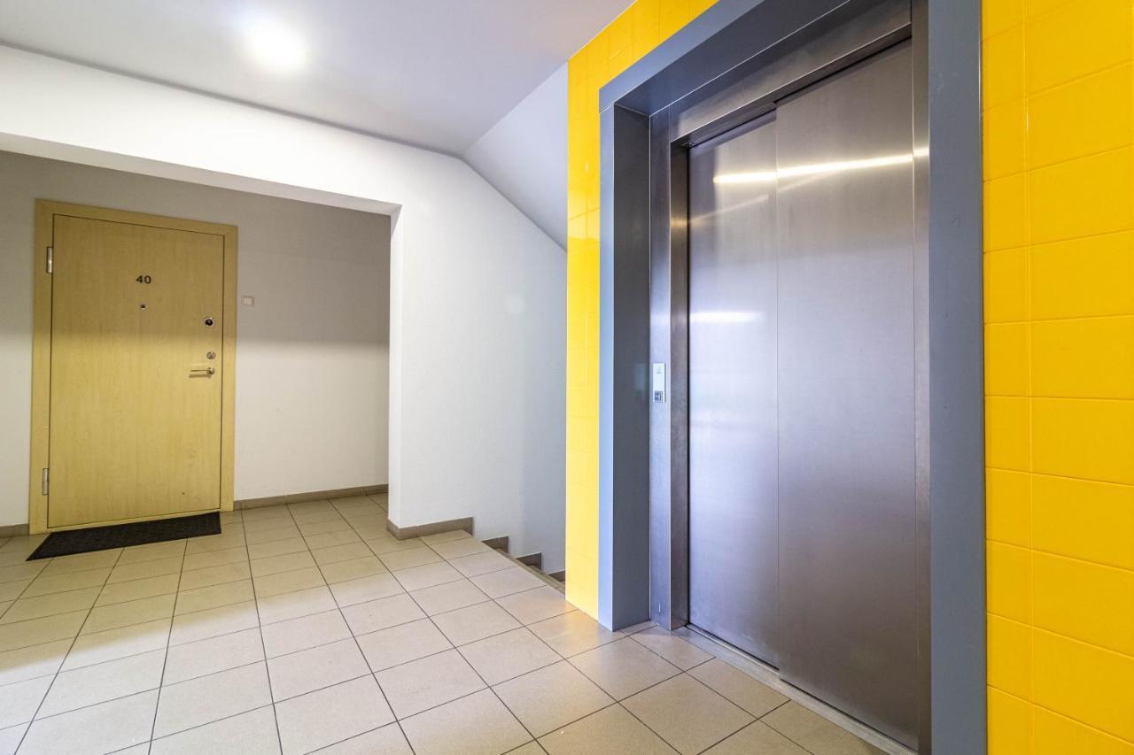 Cohost I Sunny Center Apt, Covered Parking, Balcony & Self Check-In Kowno Zewnętrze zdjęcie