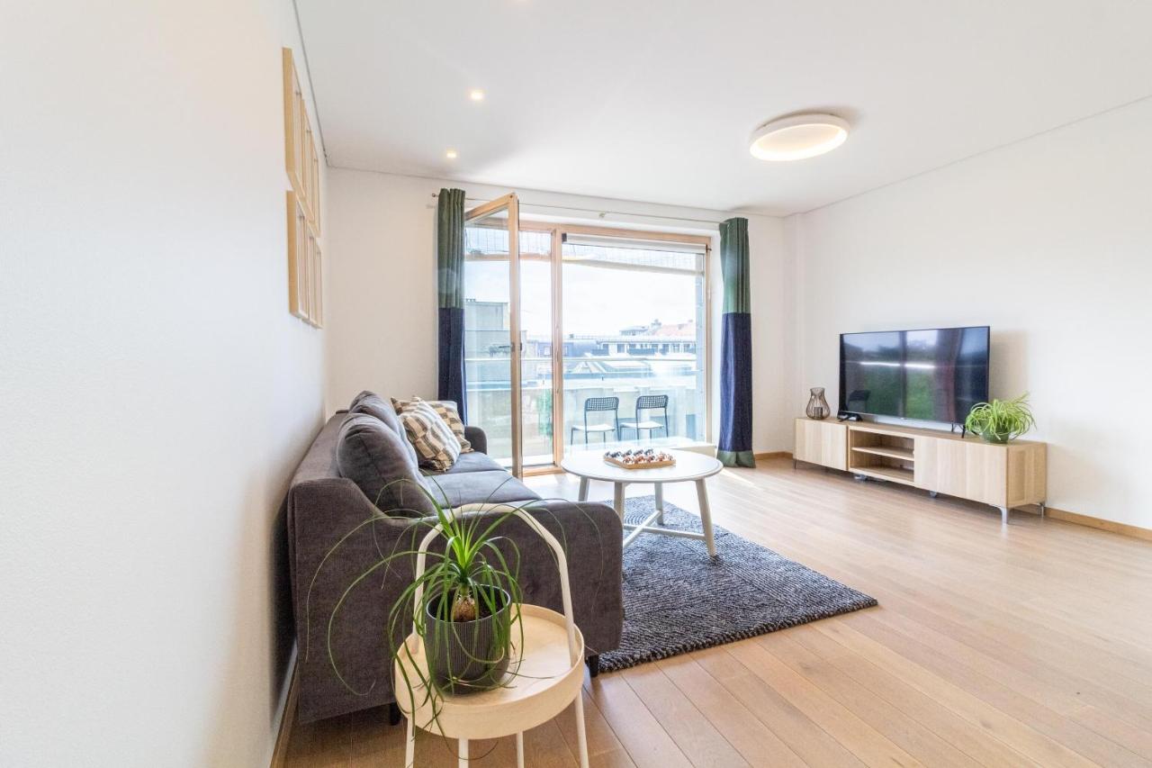 Cohost I Sunny Center Apt, Covered Parking, Balcony & Self Check-In Kowno Zewnętrze zdjęcie